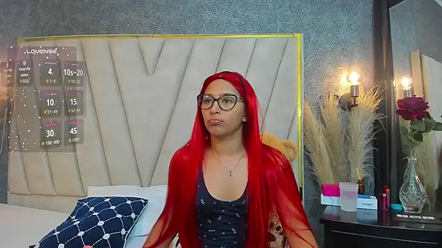 AmyStar1 online show from 11/08/25, 09:13