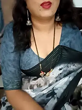 Snapshot of Niharika555 chatting on 06/10/26, 06:51 Niharika555 online show from 06/10/26, 06:51