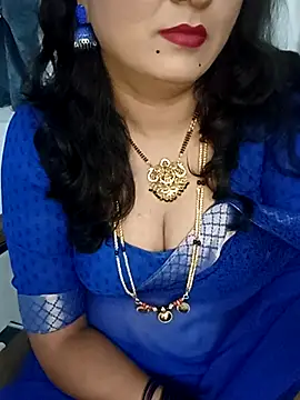 Snapshot of Niharika555 chatting on 07/06/26, 04:42 Niharika555 online show from 07/06/26, 04:42