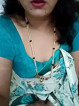 Snapshot of Niharika555 chatting on 07/14/26, 04:34 Niharika555 online show from 07/14/26, 04:34
