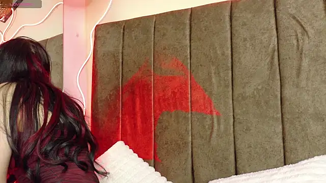 Megan  cole1 online show from 09/17/25, 04:14