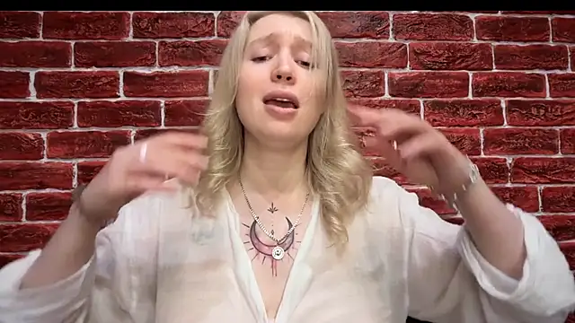 CitrusBlissss online show from 10/30/25, 02:40