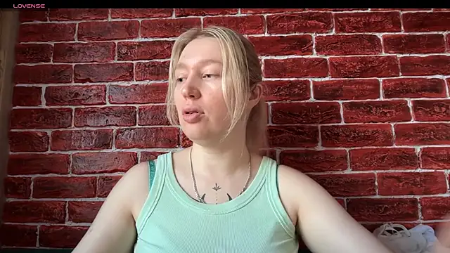 CitrusBlissss online show from 11/05/25, 02:44