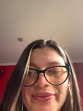 KoraSweett online show from 12/02/25, 07:31