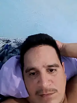 reguetones92 online show from 04/30/26, 05:41