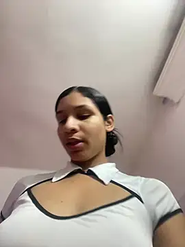 Snapshot of Danny_gonza chatting on 04/19/26, 07:27 Danny gonza online show from 04/19/26, 07:27