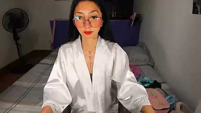 Anais lux online show from 05/15/26, 11:23
