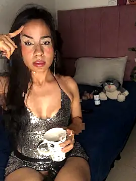 Snapshot of SelinaCatt_ chatting on 10/26/25, 12:38 SelinaCatt online show from 10/26/25, 12:38