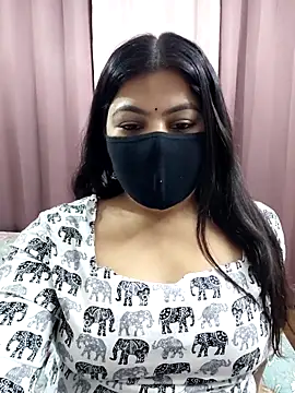 Snapshot of Aavya_007 chatting on 03/21/26, 05:05 Aavya 007 online show from 03/21/26, 05:05