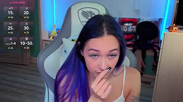 Im suka online show from 11/01/25, 04:03