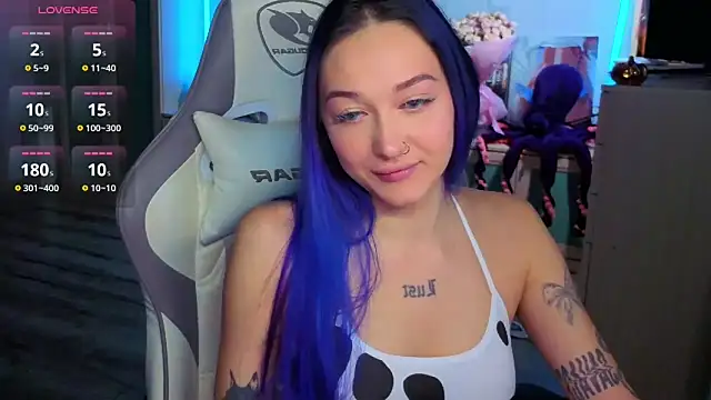 Im suka online show from 11/25/25, 02:44