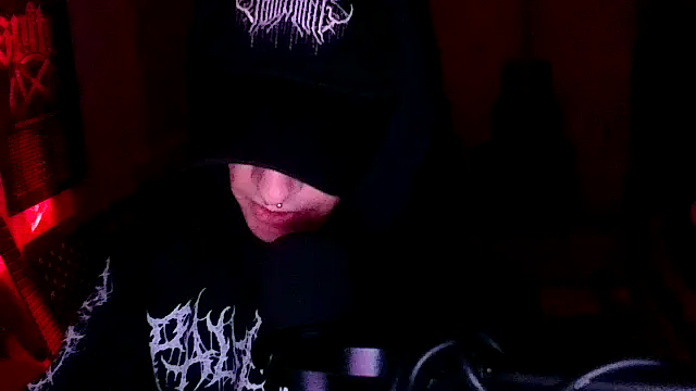 Snapshot of LEVIATHANX666 chatting on 04/10/26, 07:24 LEVIATHANX666 online show from 04/10/26, 07:24