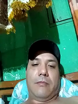 Snapshot of Ridick2025 chatting on 11/16/25, 05:24 Ridick2025 online show from 11/16/25, 05:24