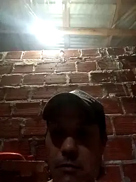 Snapshot of Ridick2025 chatting on 12/14/25, 01:11 Ridick2025 online show from 12/14/25, 01:11