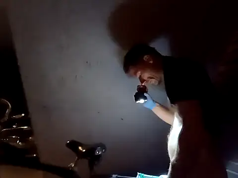 Snapshot of Wilsonn86 chatting on 09/19/25, 09:04 Wilsonn86 online show from 09/19/25, 09:04