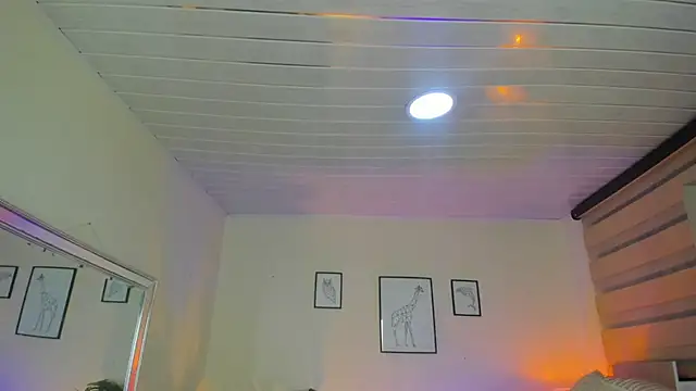 LusyKitty online show from 10/06/25, 04:04