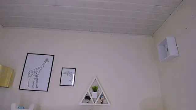 LusyKitty online show from 11/27/25, 03:03