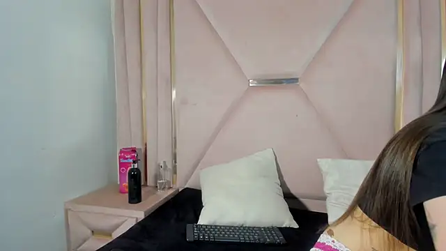 venusmorgan online show from 09/23/25, 03:15