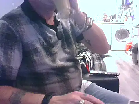 hefin18 online show from 01/30/25, 09:58