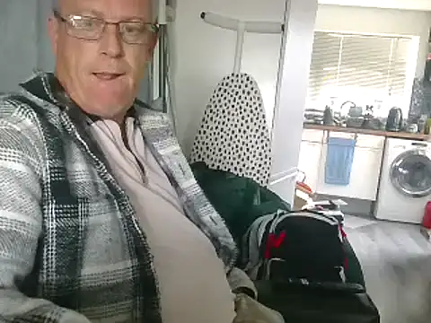 hefin18 online show from 02/02/25, 02:13