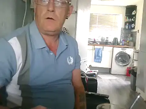 hefin18 online show from 02/15/25, 02:11