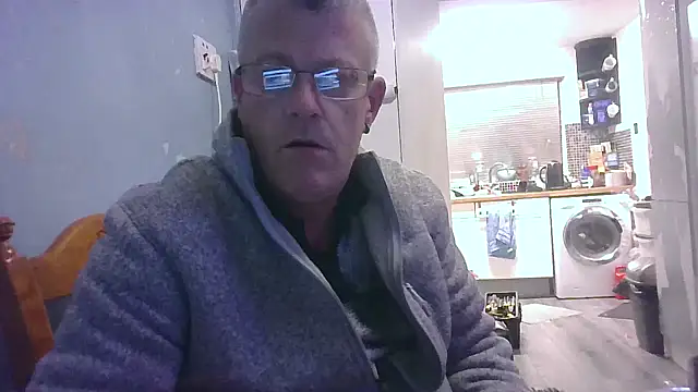 hefin18 online show from 02/26/25, 07:27