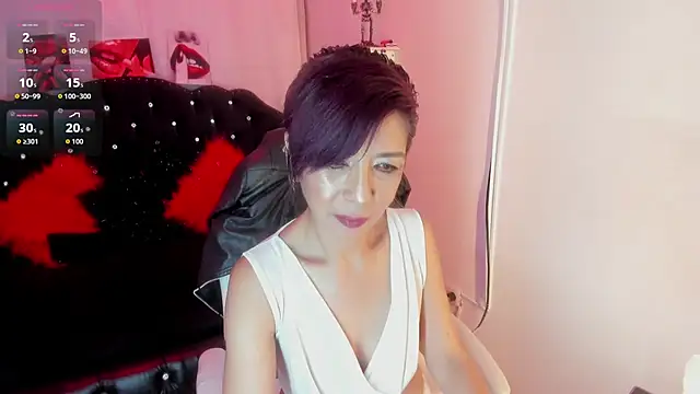 Trinityy   online show from 10/09/25, 05:55