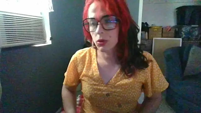 Snapshot of mayra_mayhem chatting on 03/26/26, 04:01 mayra mayhem online show from 03/26/26, 04:01