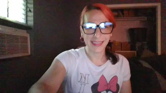 Snapshot of mayra_mayhem chatting on 04/15/26, 03:19 mayra mayhem online show from 04/15/26, 03:19