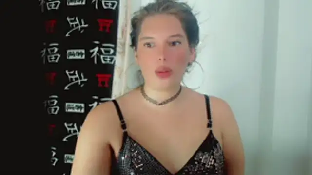 samanthaa hot  online show from 04/15/26, 03:02
