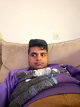 Snapshot of Noam7080z chatting on 01/12/26, 02:00 Noam7080z online show from 01/12/26, 02:00