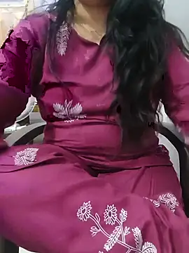 roshni agrawal0 online show from 06/15/26, 11:23