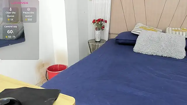 Lady miss    online show from 05/11/26, 12:33