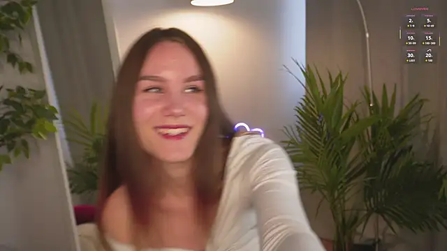 Snapshot of _Clare_Florence_ chatting on 09/28/25, 01:49  Clare Florence  online show from 09/28/25, 01:49