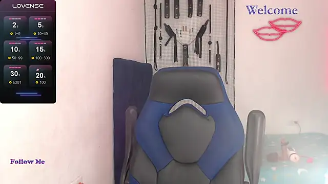 dylan apol0 online show from 11/04/25, 06:12