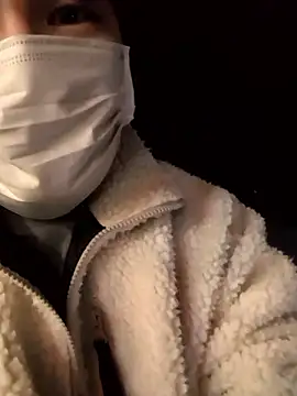 kqitooo online show from 12/18/25, 01:06