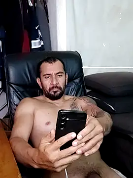 Snapshot of Tonalicius42 chatting on 09/14/25, 10:20 Tonalicius42 online show from 09/14/25, 10:20