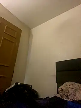 Snapshot of willie896 chatting on 10/08/25, 06:27 willie896 online show from 10/08/25, 06:27