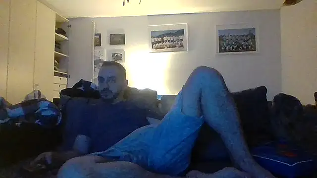 Snapshot of goncas23 chatting on 01/13/26, 10:59 goncas23 online show from 01/13/26, 10:59