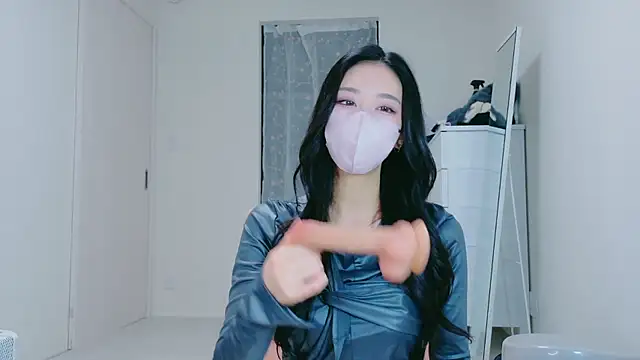 ramuchan desu online show from 02/17/26, 12:29