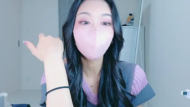 ramuchan desu online show from 05/18/26, 12:07