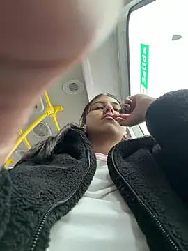 Sarahcutexoxox online show from 05/12/26, 11:18