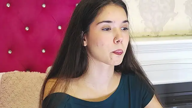 AlexisDevine online show from 06/08/26, 04:24