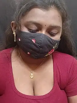 Pavani-Sexy online show from 12/18/25, 09:15