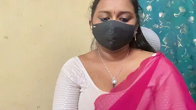 Pavani-Sexy online show from 04/25/26, 07:44