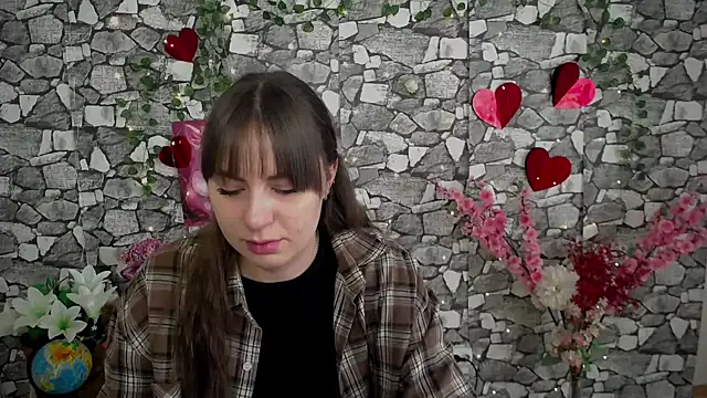 Amanda Bright  online show from 11/14/25, 06:45