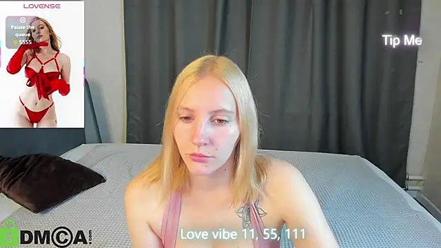 Anna Chelsea online show from 10/06/25, 11:46