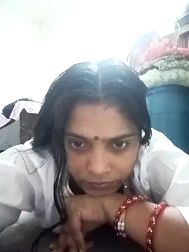 Trisha 71 online show from 10/03/25, 04:48