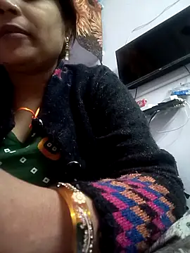 Trisha 71 online show from 11/29/25, 03:37