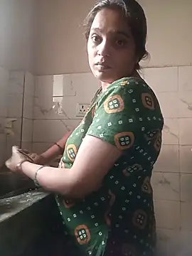 Trisha 71 online show from 06/07/26, 12:42